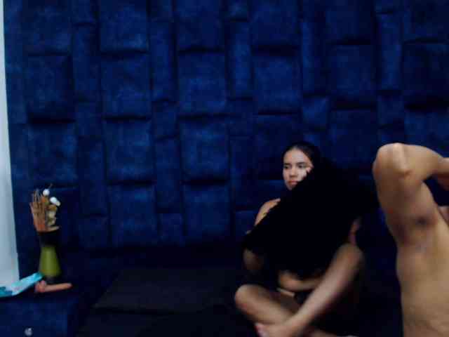 Group-Lustt webcam