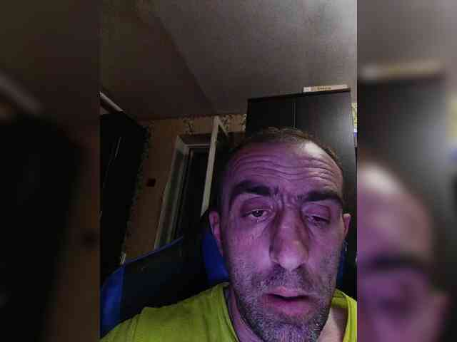 chsv8260 Live Webcam on BongaCams