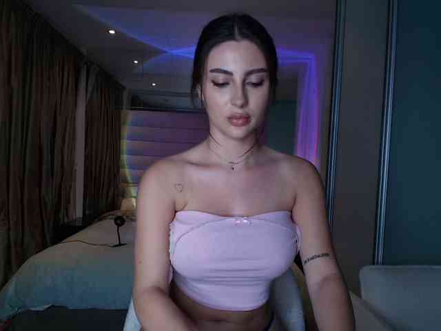 BonnyeBlack webcam