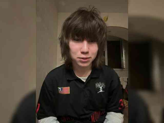 Yashkino Live Webcam on BongaCams