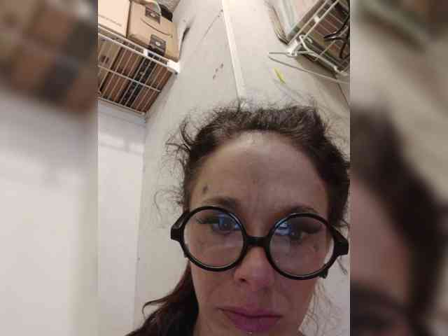 vvictoriaxxx webcam