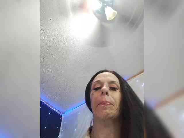 vvictoriaxxx webcam