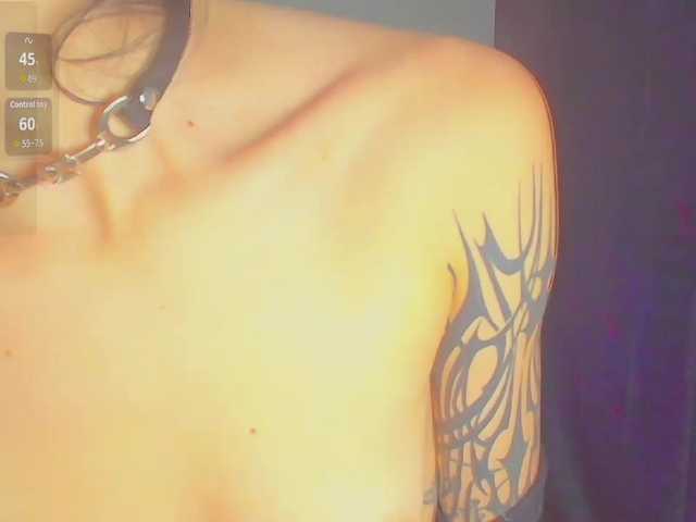 DakariaHills's BongaCams show and profile