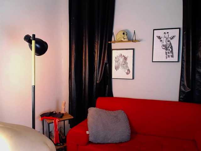  DakariaHills chat room