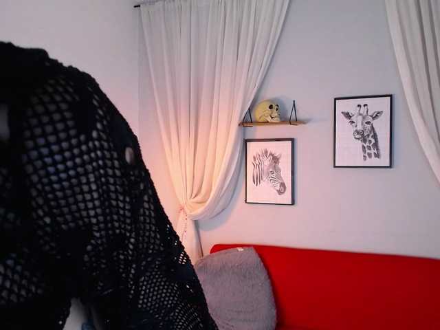 DakariaHills chat room