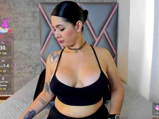 KattyPaezz webcam