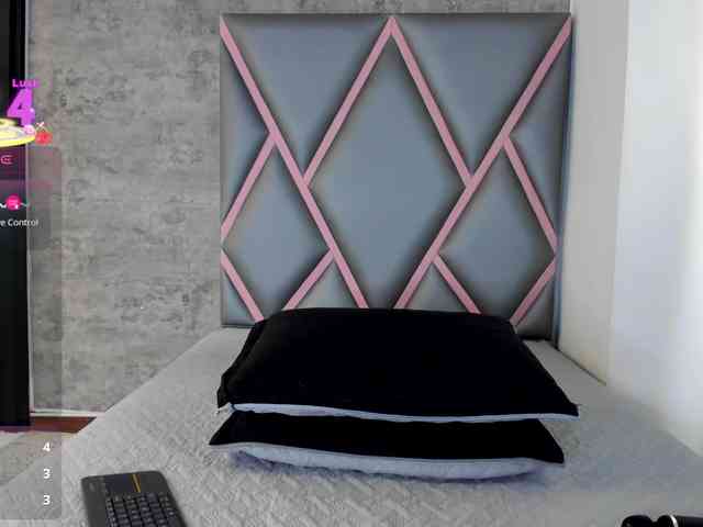 KattyPaezz webcam