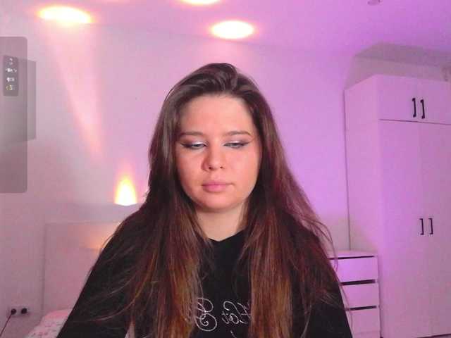 Chiculya's BongaCams show and profile