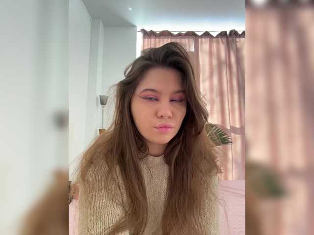 Chiculya's BongaCams show and profile