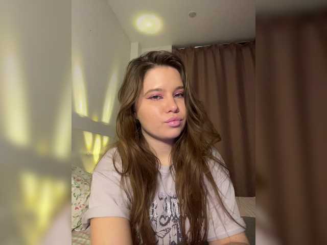 Chiculya's BongaCams show and profile