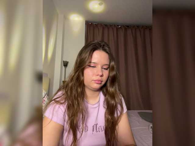 Chiculya's BongaCams show and profile