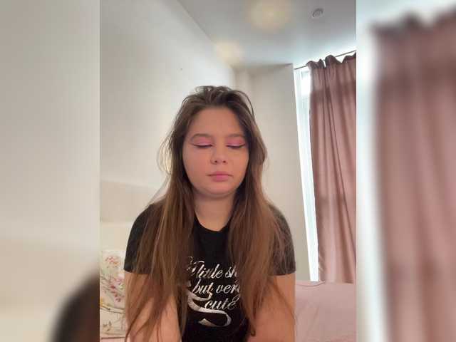 Chiculya's BongaCams show and profile