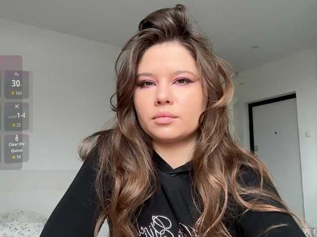 Chiculya's BongaCams show and profile