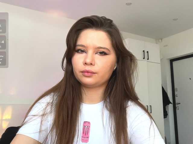 Chiculya's BongaCams show and profile