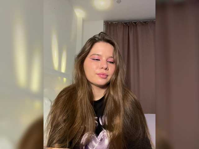 Chiculya's BongaCams show and profile