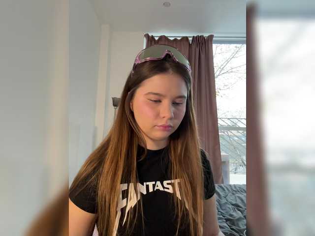 Chiculya's BongaCams show and profile