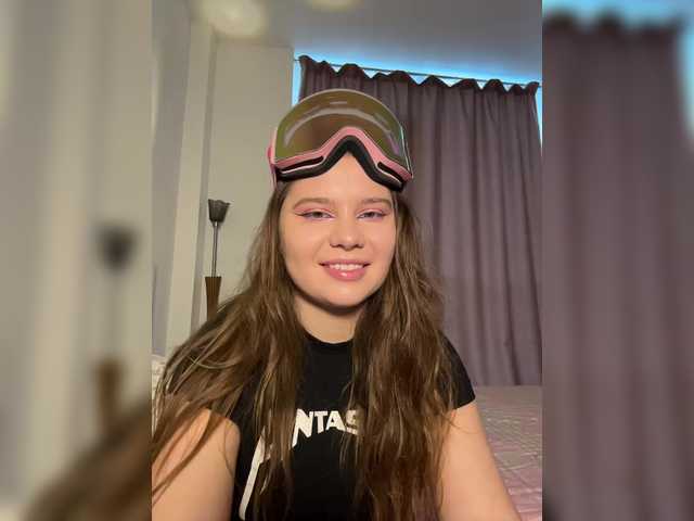 Chiculya's BongaCams show and profile