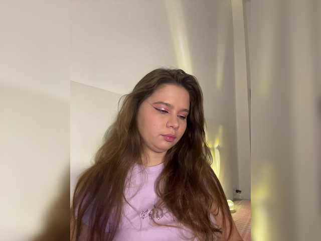 Chiculya's BongaCams show and profile