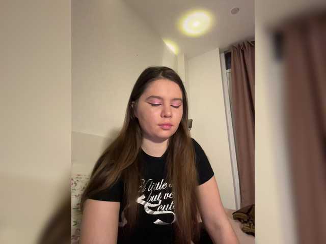 Chiculya's BongaCams show and profile