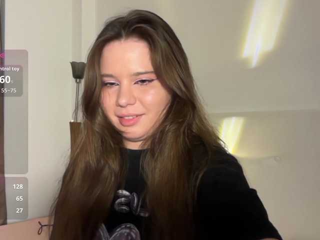 Chiculya's BongaCams show and profile