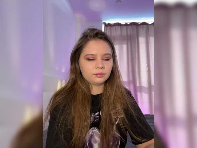 Chiculya's BongaCams show and profile