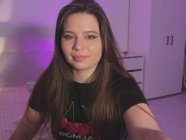 Chiculya's BongaCams show and profile