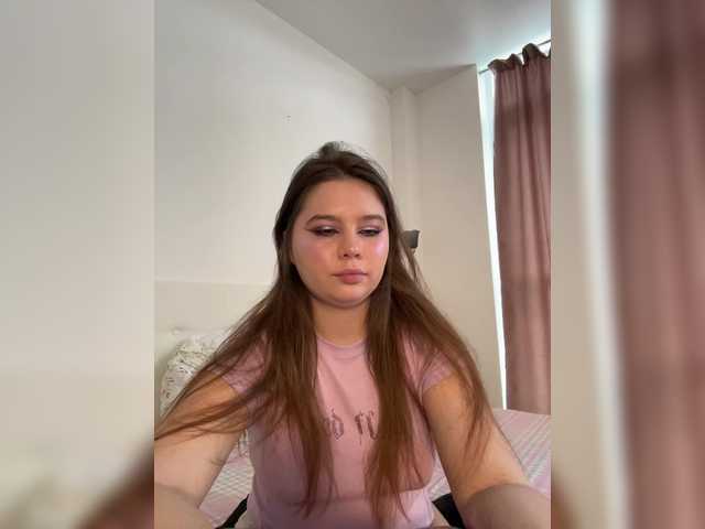 Chiculya's BongaCams show and profile