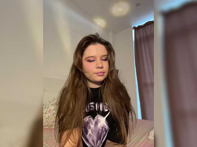 Chiculya's BongaCams show and profile