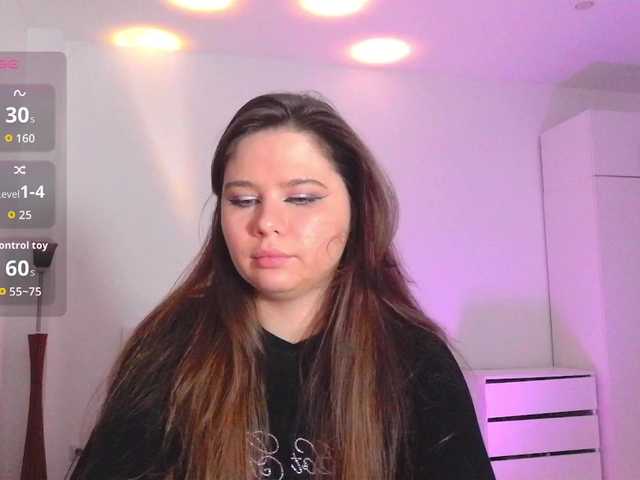 Chiculya's BongaCams show and profile