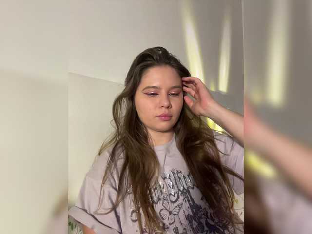 Chiculya's BongaCams show and profile