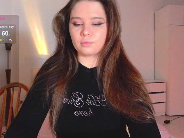 Chiculya's BongaCams show and profile