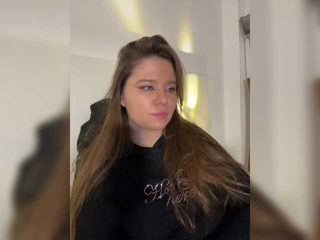 Chiculya's BongaCams show and profile