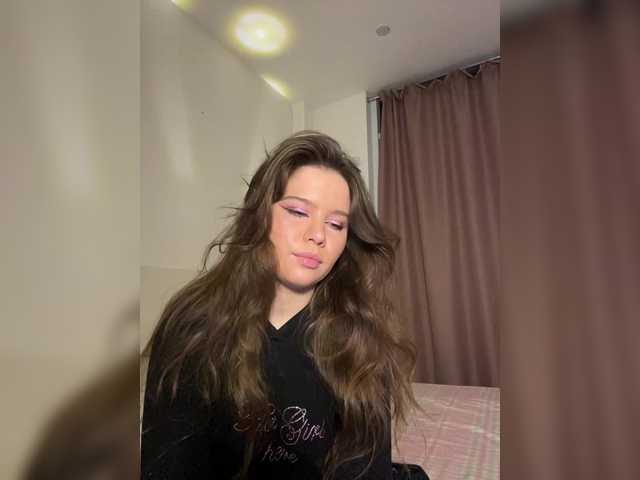 Chiculya's BongaCams show and profile