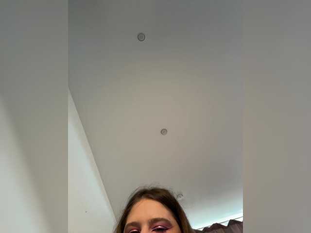 Chiculya's BongaCams show and profile