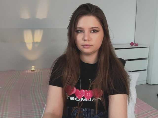 Chiculya's BongaCams show and profile