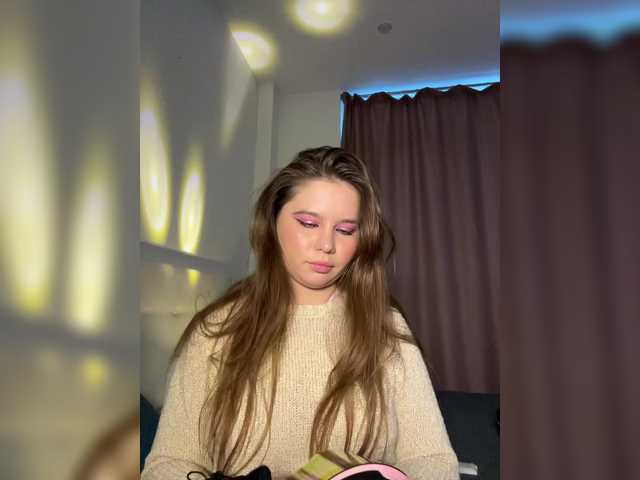 Chiculya's BongaCams show and profile