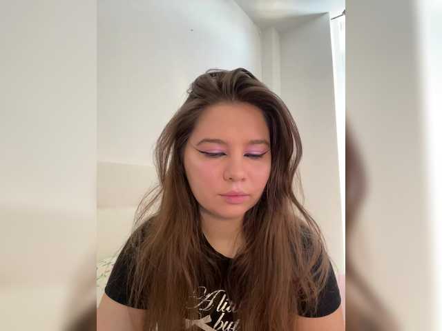 Chiculya's BongaCams show and profile