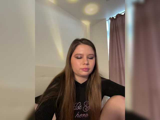 Chiculya's BongaCams show and profile