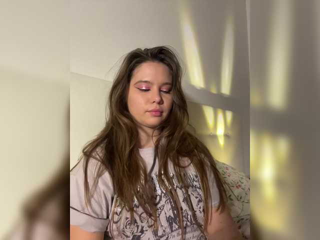 Chiculya's BongaCams show and profile