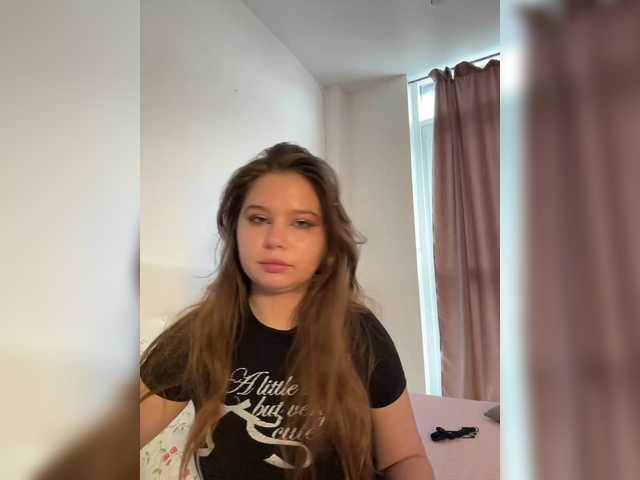 Chiculya's BongaCams show and profile