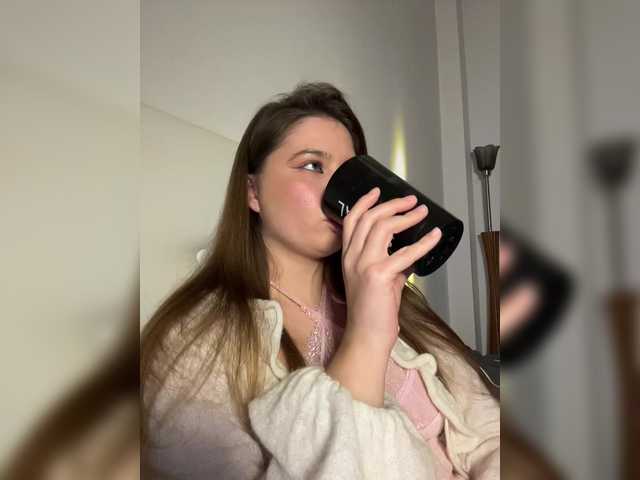 Chiculya's BongaCams show and profile