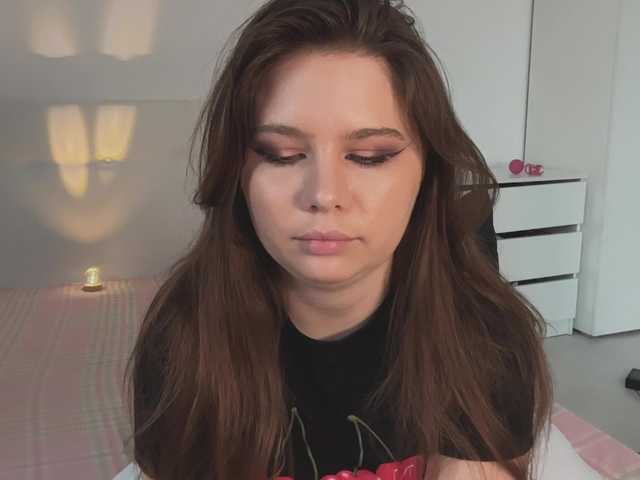 Chiculya's BongaCams show and profile