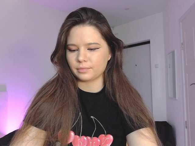 Chiculya's BongaCams show and profile