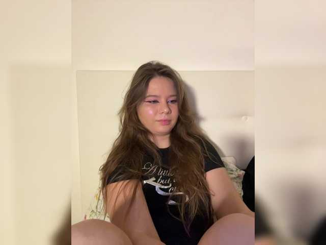 Chiculya's BongaCams show and profile