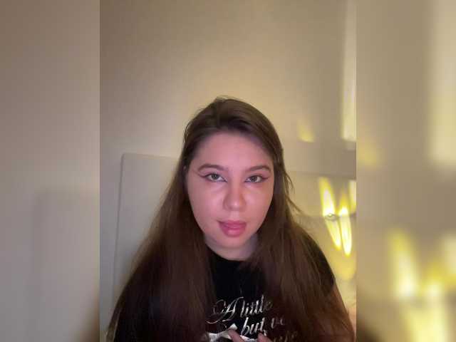 Chiculya's BongaCams show and profile