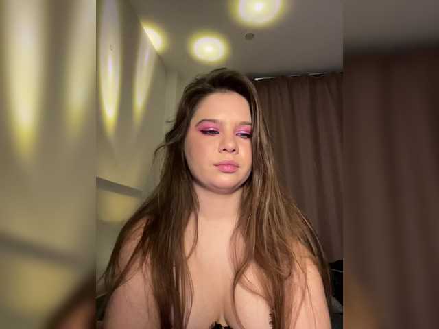 Chiculya's BongaCams show and profile