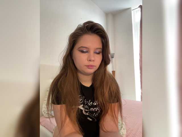 Chiculya's BongaCams show and profile