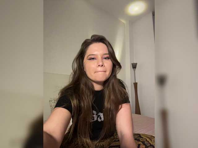 Chiculya's BongaCams show and profile