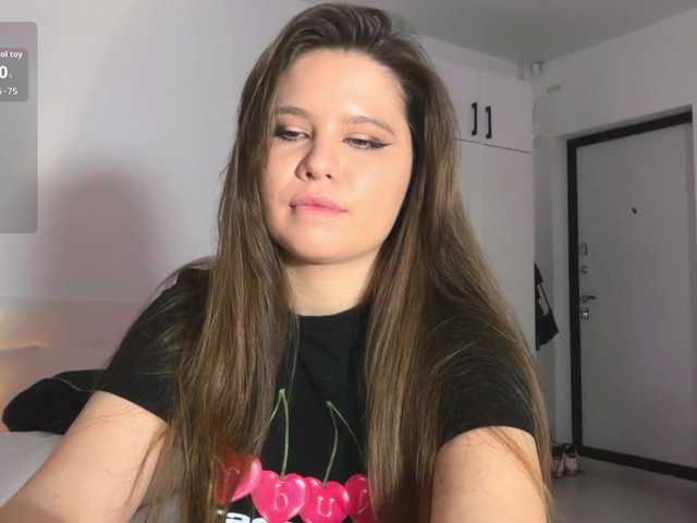 Chiculya's BongaCams show and profile