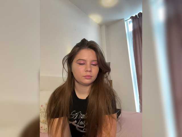 Chiculya's BongaCams show and profile